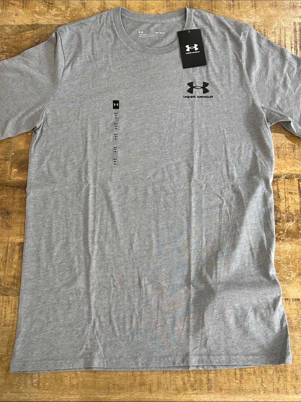Brand NWT Under Armour Men's Heather Gray Short Sleeve Performance Tee
